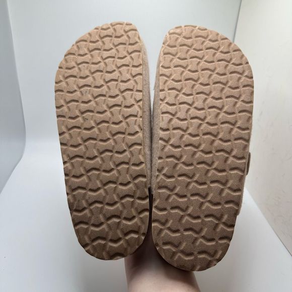 CUSHIONAIRE Women's Cork Footbed Clog 9 SAND - Picture 5 of 7